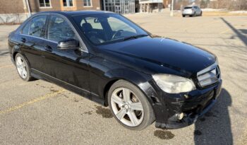 2010 Mercedes Benz C300 Executive AWD 244K KMS full