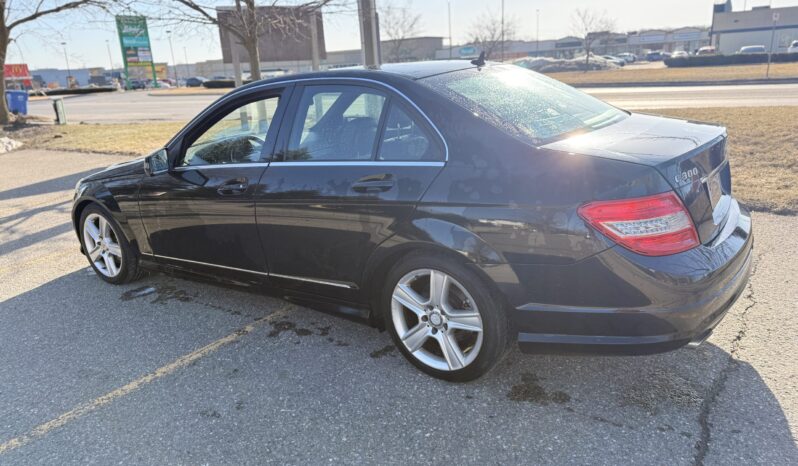 2010 Mercedes Benz C300 Executive AWD 244K KMS full