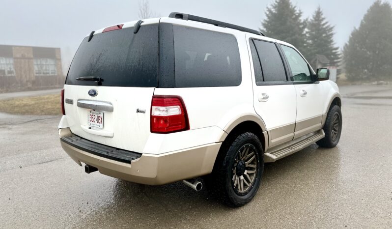 2011 Ford Expedition XLT 4X4 Leather Heated Seats 8 Passenger 284K KMS full