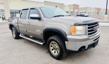 2012 GMC Sierra 1500 Crew Cab 4X4 192K KMS full