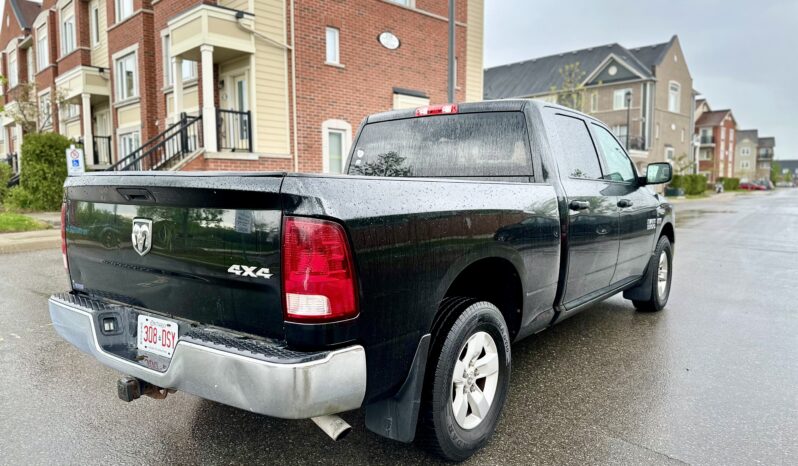 2015 Ram 1500 Crew Cab 4X4 273K KMS full