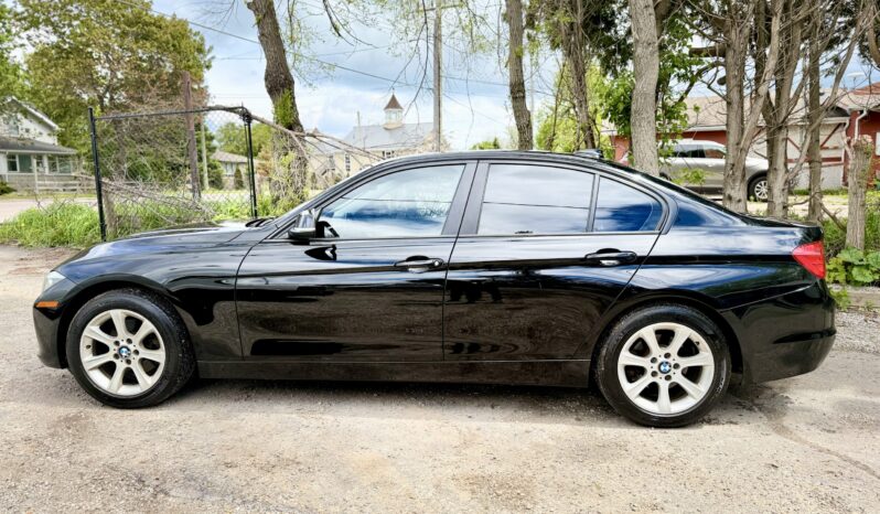 2013 BMW 328XI AWD 275K KMS full