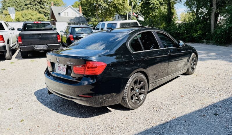 2013 BMW 328XI AWD 282K KMS full