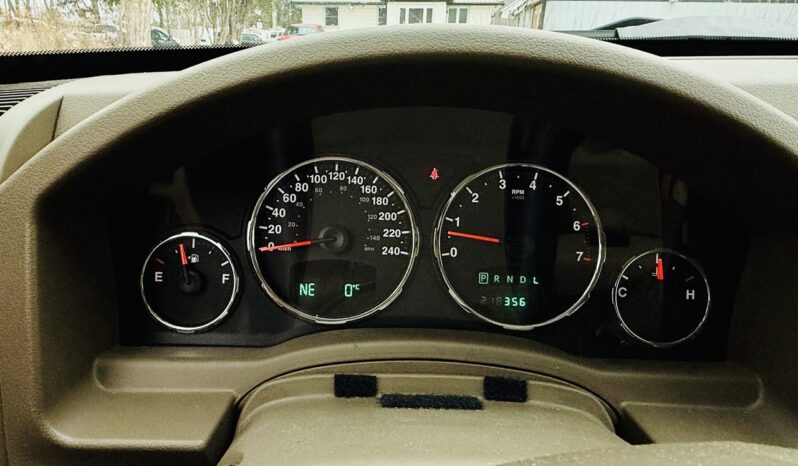 2008 Jeep Liberty 4X4 218K KMS full