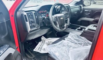 2017 Chevrolet Silverado 1500 Crew Cab 4X4 Z71 246K KMS full