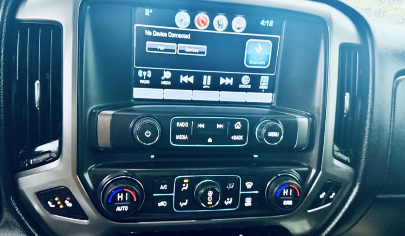 2017 Chevrolet Silverado 1500 Crew Cab 4X4 Z71 246K KMS full