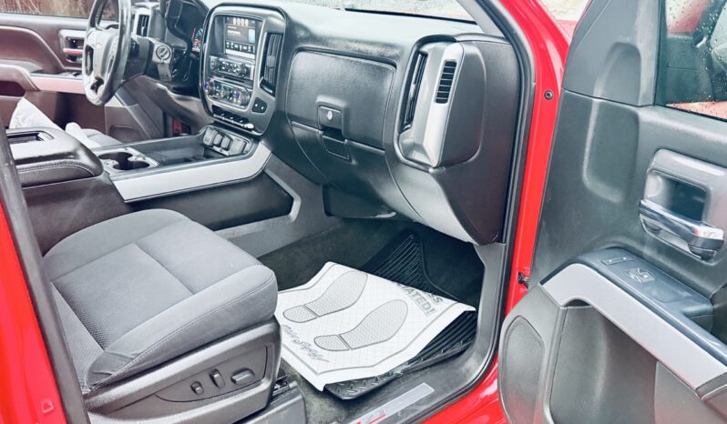 2017 Chevrolet Silverado 1500 Crew Cab 4X4 Z71 246K KMS full