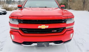 2017 Chevrolet Silverado 1500 Crew Cab 4X4 Z71 246K KMS full
