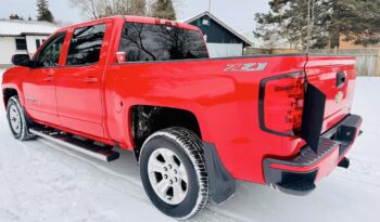 2017 Chevrolet Silverado 1500 Crew Cab 4X4 Z71 246K KMS full