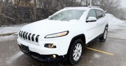 2015 JEEP CHEROKEE NORTH 4X4 210K