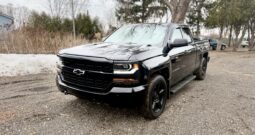 2017 Chevrolet Silverado 1500 Double Cab 4X4 Z71 275K KMS