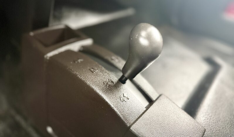 2017 Chevrolet Silverado 1500 Double Cab 4X4 Z71 275K KMS full