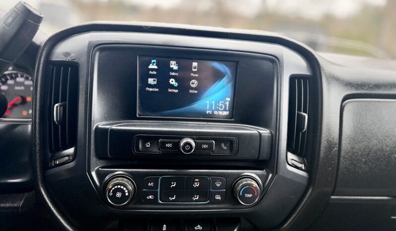 2017 Chevrolet Silverado 1500 Double Cab 4X4 Z71 275K KMS full