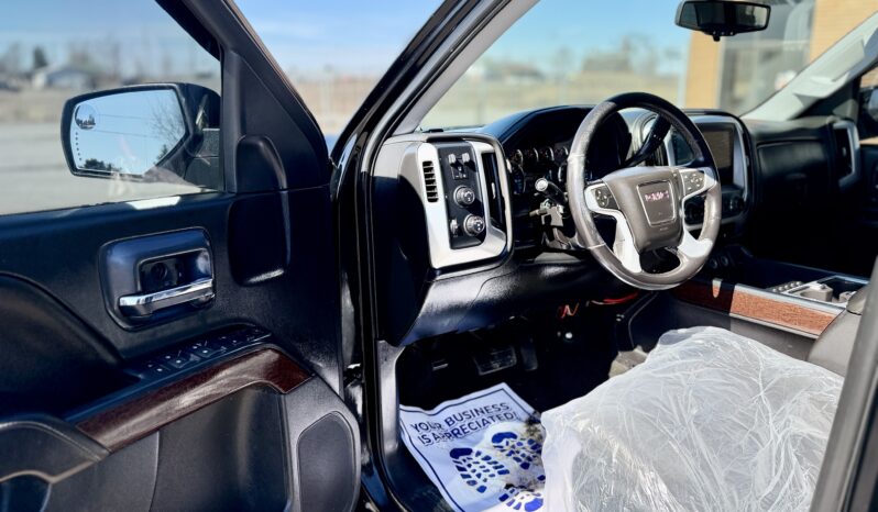 2017 GMC Sierra 1500 Crew Cab 4X4 246K KMS full