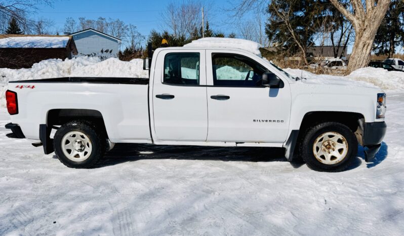 2016 Chevrolet Silverado 1500 Double Cab 4X4 253K KMS full
