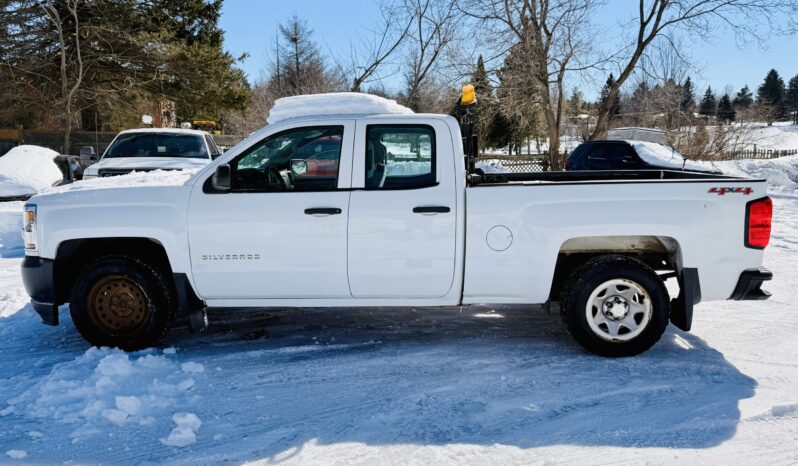 2016 Chevrolet Silverado 1500 Double Cab 4X4 253K KMS full