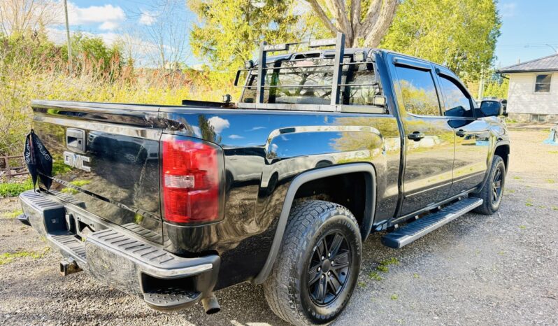 2017 GMC Sierra 1500 Crew Cab 4X4 246K KMS full