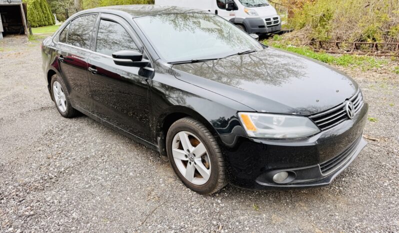 2014 Volkswagon Jetta TDI 250k Certified full