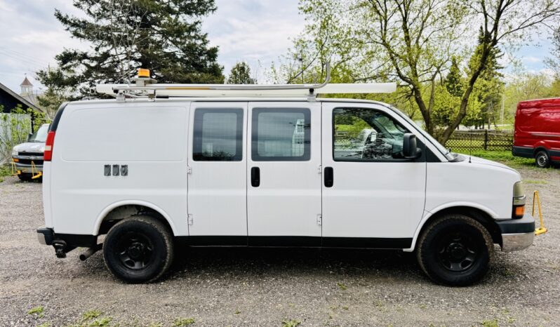 2009 Chevrolet Express 3500 177k full