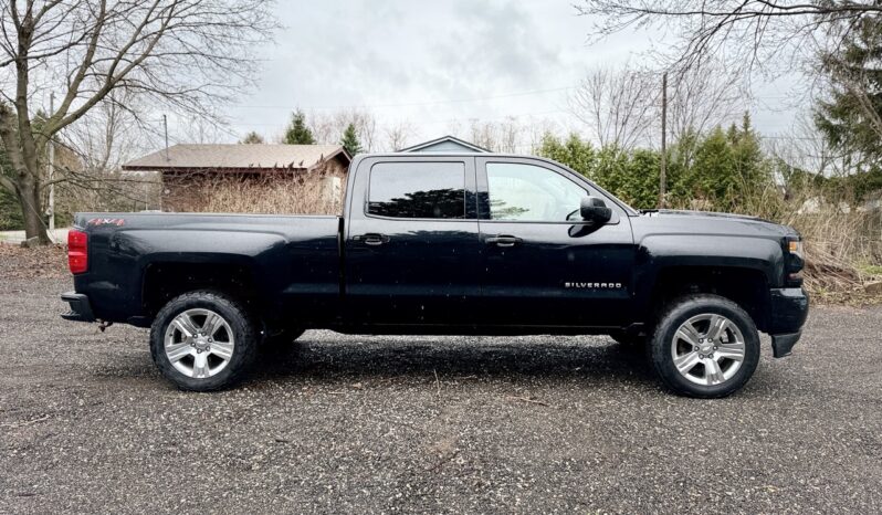 2018 Chevrolet Silverado 1500 Crew 4X4 CERTIFIED 285K KMS full