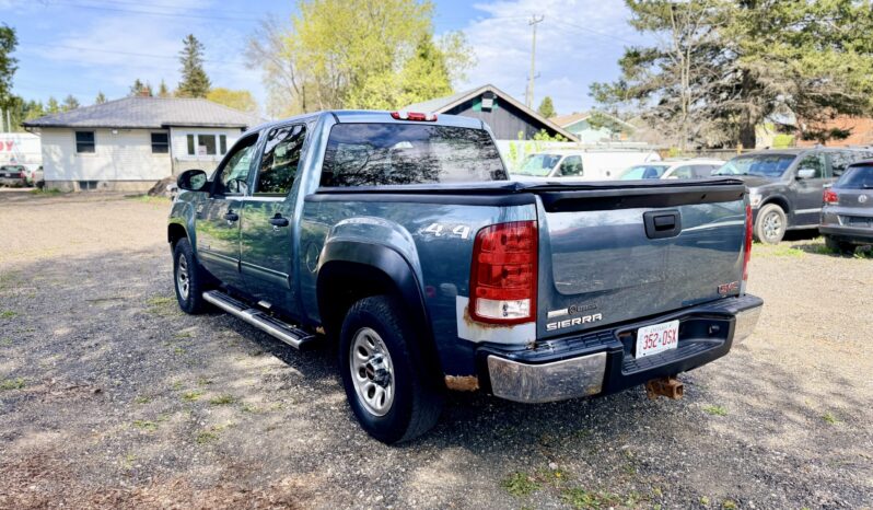 2010 GMC Sierra 1500 Crew Cab 4X4 257K KM full