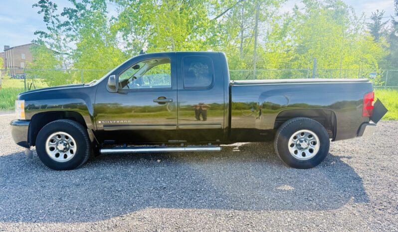 2009 Chevrolet Silverado 1500 EXT Cab 4X4 119K full